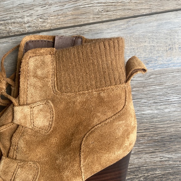 NWOT Franco Sarto Booties - Picture 8 of 9